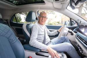 ORAFunkyCat-230220-9504